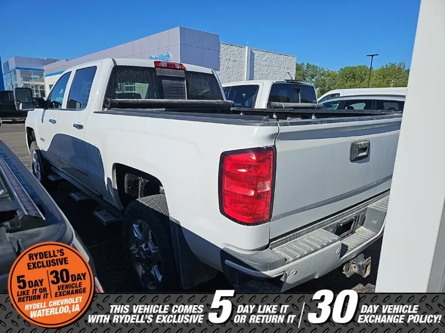 2017 Chevrolet Silverado 2500HD LTZ photo 1