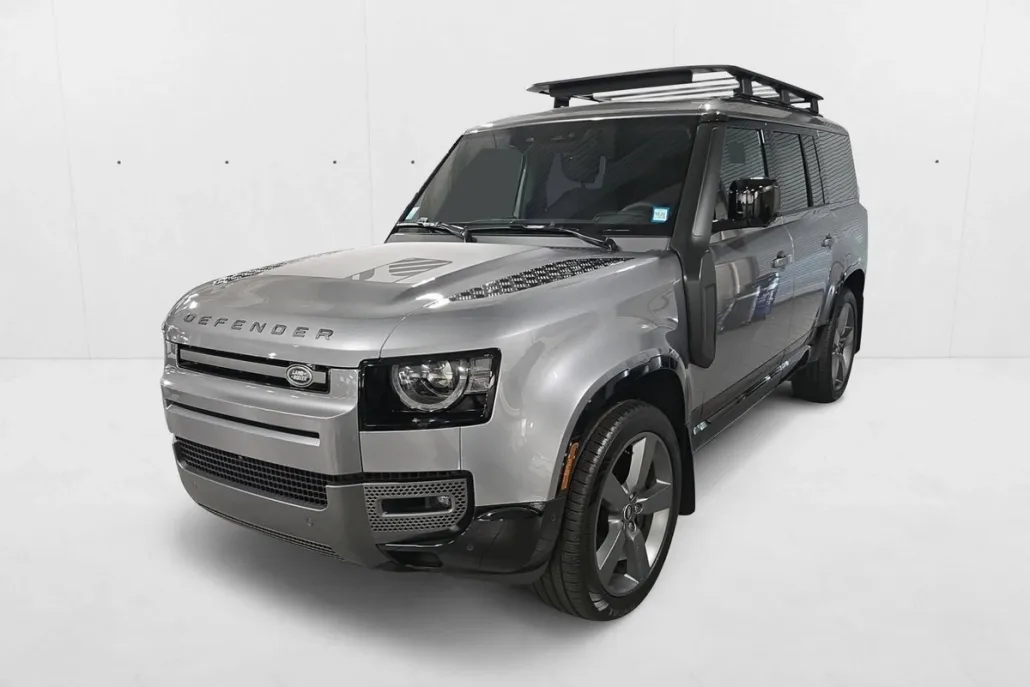 2024 Land Rover Defender Outbound photo 1