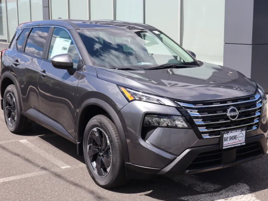2026 Nissan Rogue SV photo 1