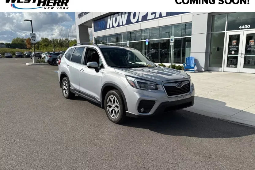 2021 Subaru Forester Premium photo 1