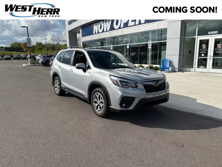 2021 Subaru Forester Premium photo 1