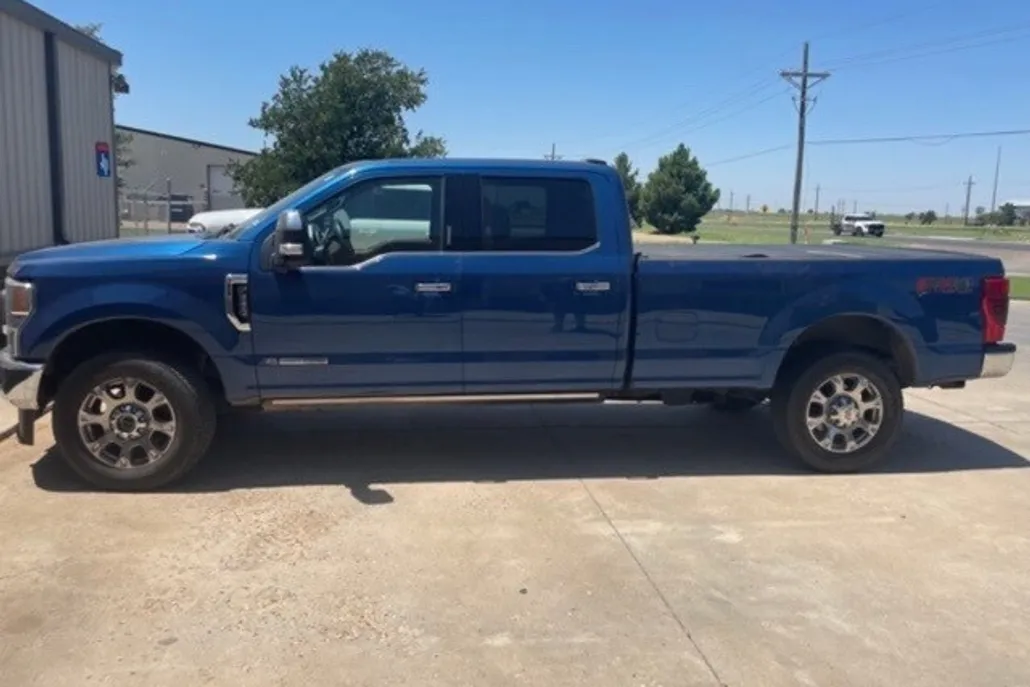 2022 Ford F-350 King Ranch photo 1