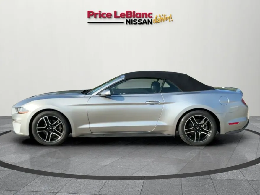 2020 Ford Mustang EcoBoost Premium photo 1