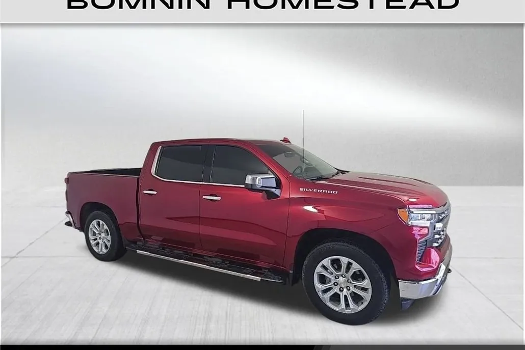 2023 Chevrolet Silverado 1500 LTZ photo 1