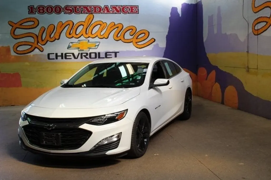 2023 Chevrolet Malibu 1LT photo 1
