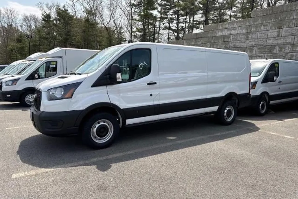 2024 Ford Transit Cargo photo 1