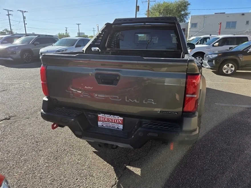 2024 Toyota Tacoma 4x4 Trailhunter photo 1