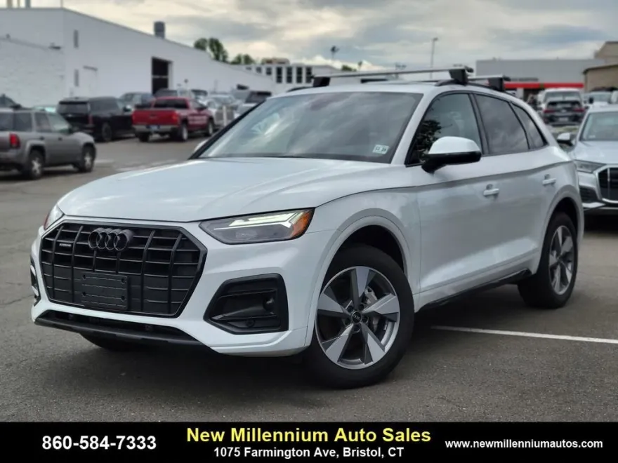 2025 Audi Q5 Premium photo 1