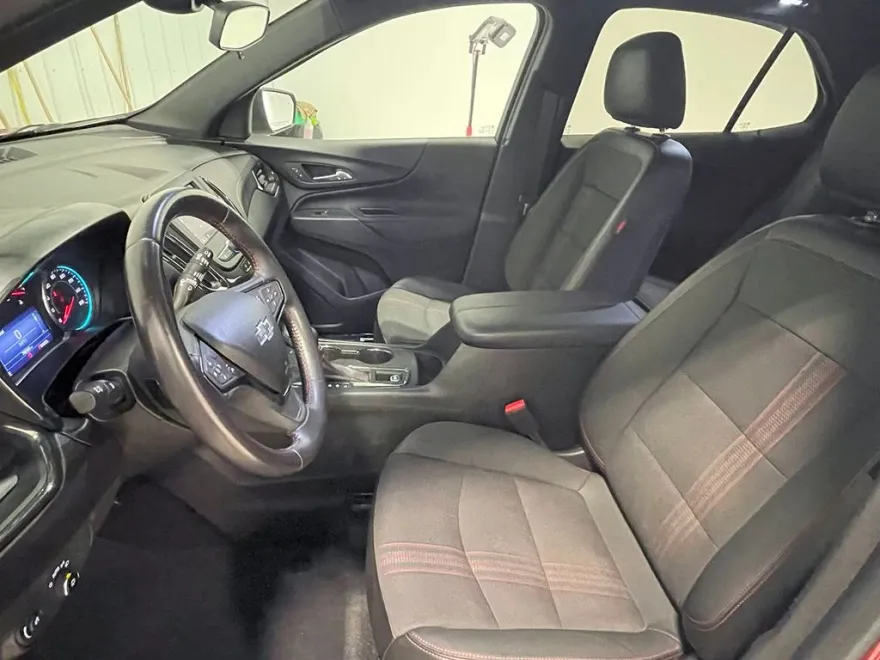 2022 Chevrolet Equinox RS photo 1
