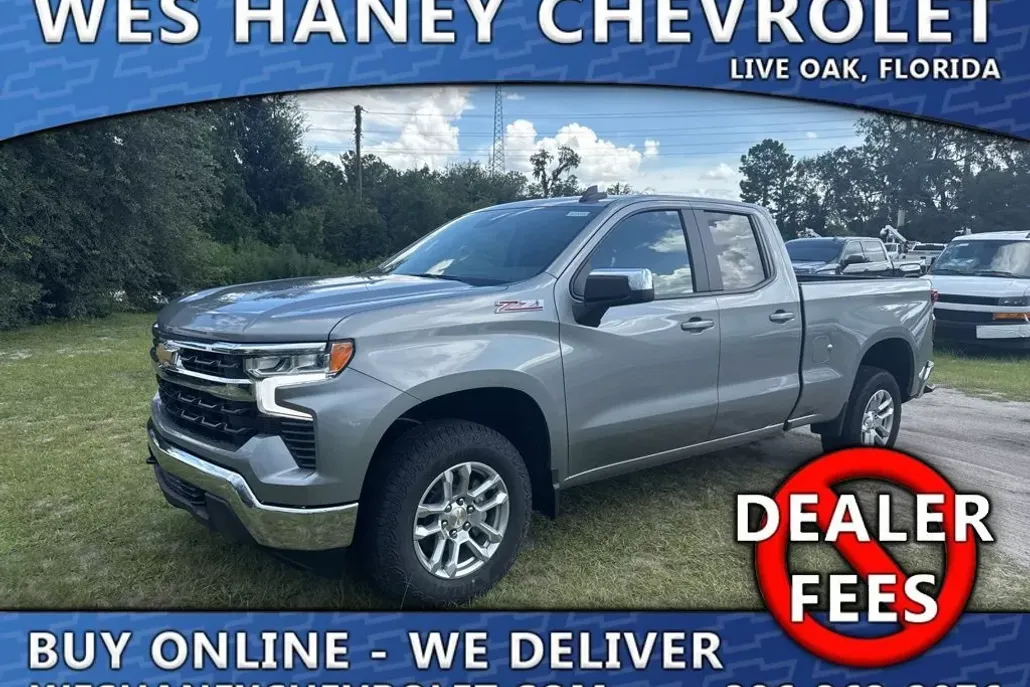2025 Chevrolet Silverado 1500 LT photo 1