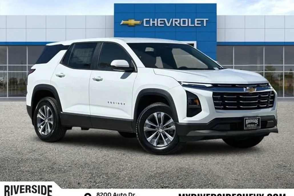 2026 Chevrolet Equinox LT photo 1