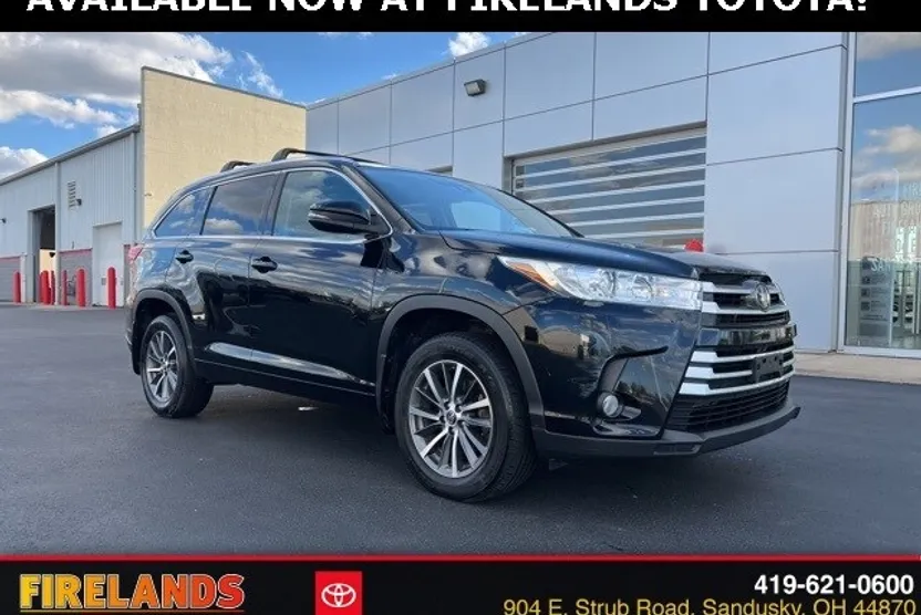 2018 Toyota Highlander XLE photo 1