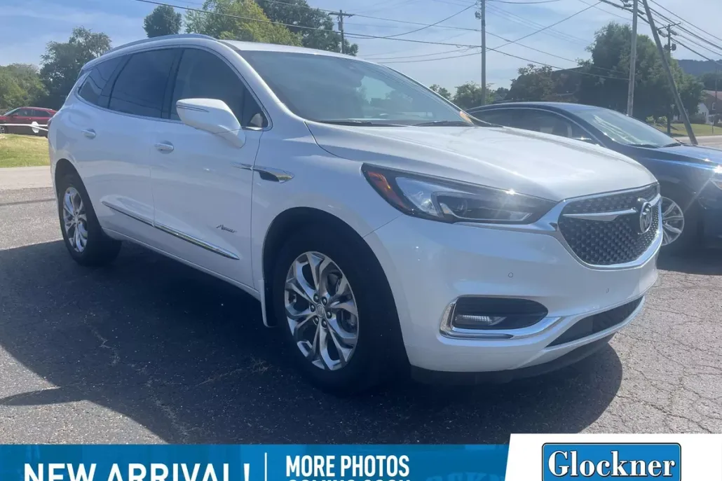 2021 Buick Enclave Avenir photo 1
