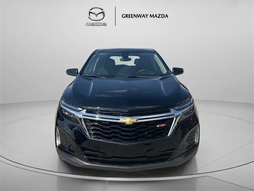 2024 Chevrolet Equinox LT photo 1