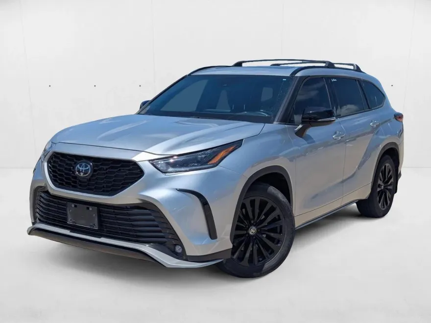 2023 Toyota Highlander XSE photo 1