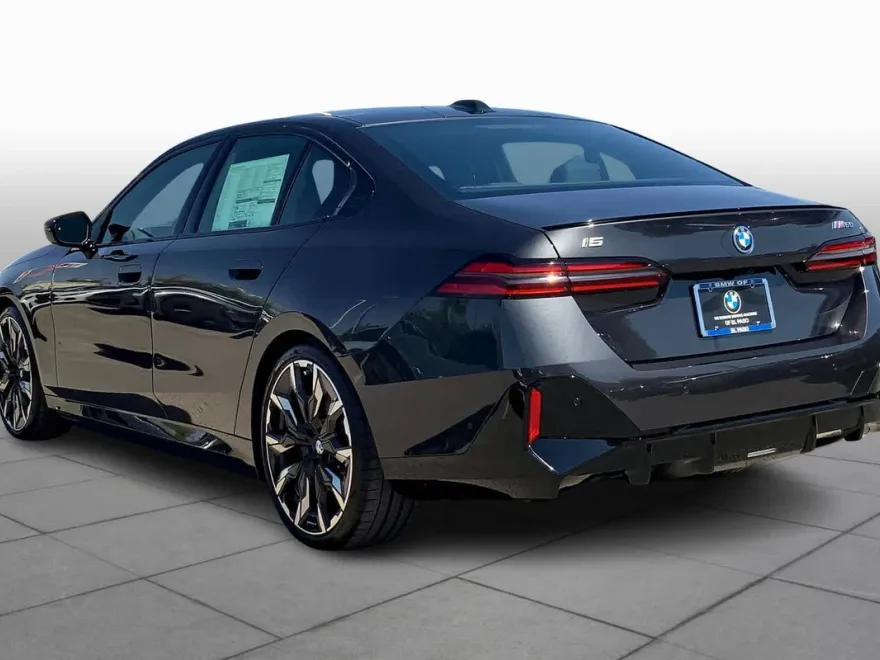 2025 Bmw i5 M60 photo 12