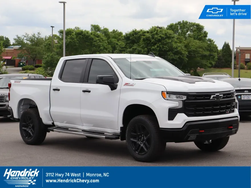 2025 Chevrolet Silverado 1500 LT Trail Boss photo 1