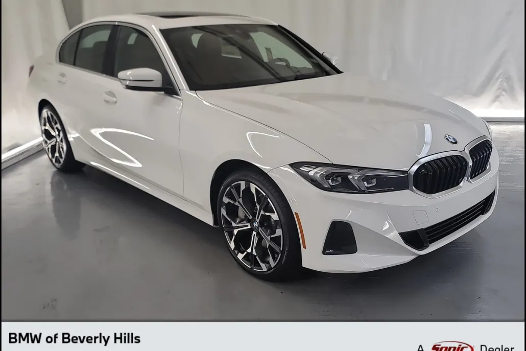 2025 Bmw 330i photo 1