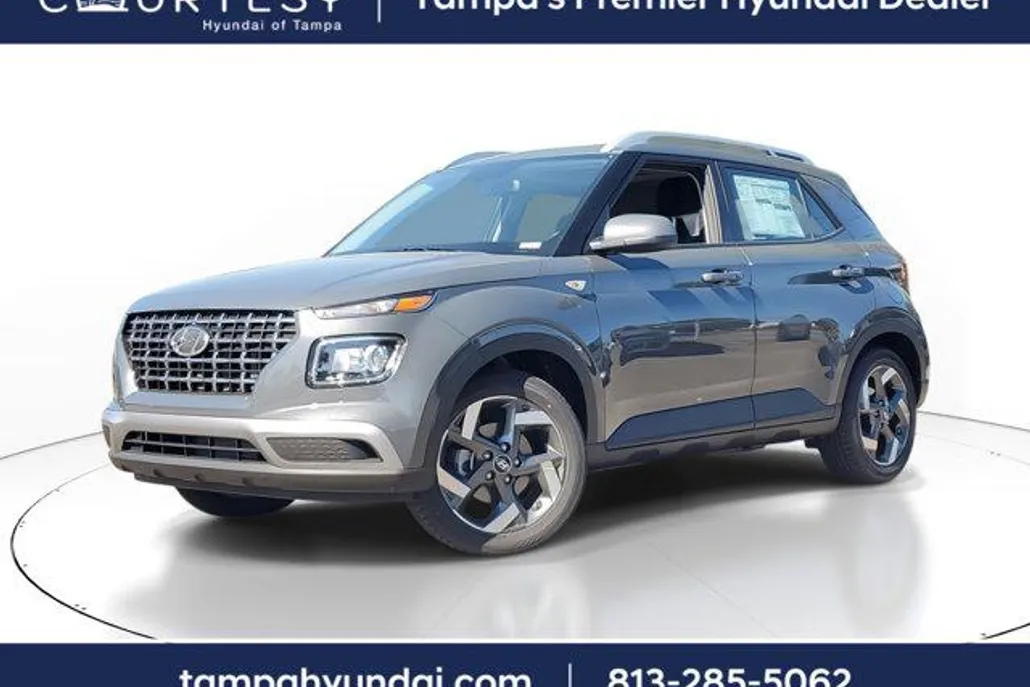 2025 Hyundai Venue SEL photo 1