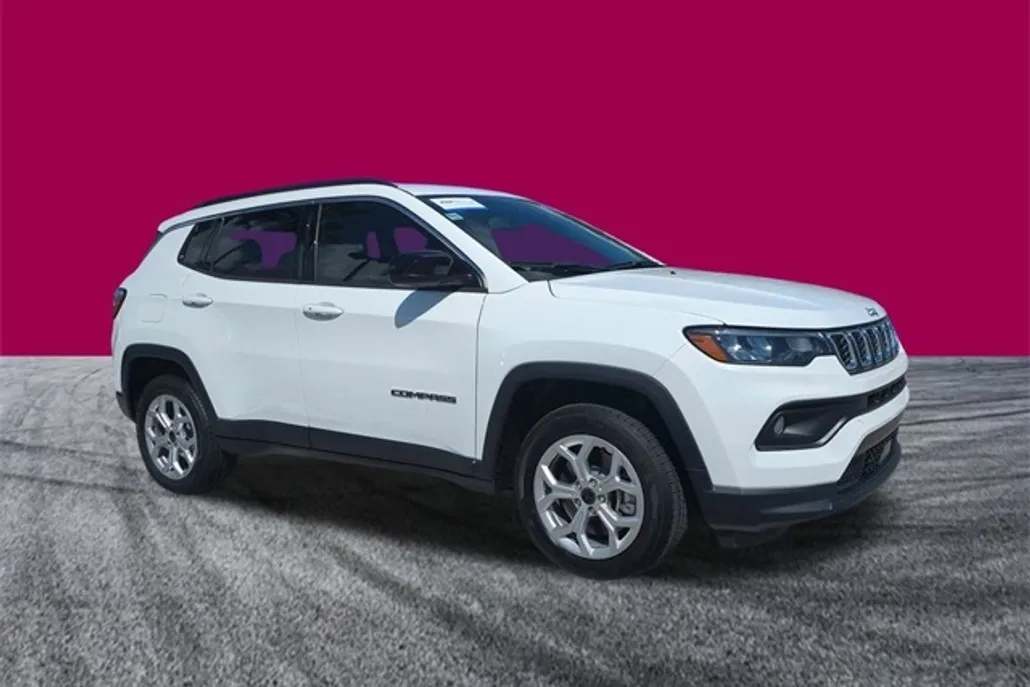 2025 Jeep Compass Latitude photo 1