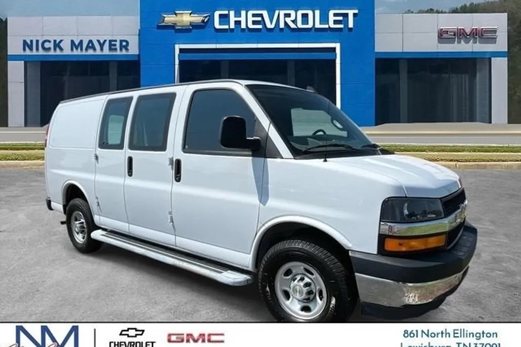 2023 Chevrolet Express Cargo 2500 photo 1