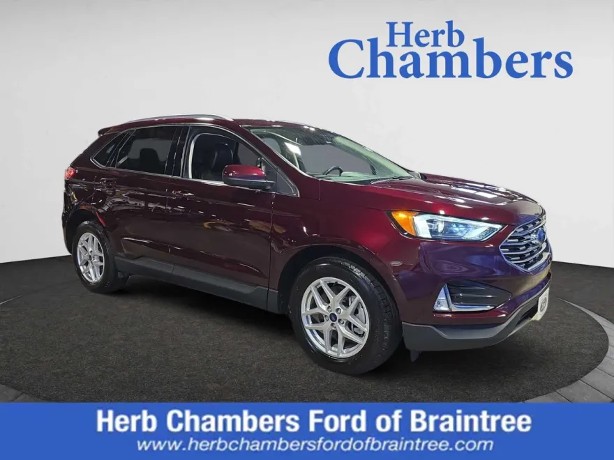 2022 Ford Edge SEL photo 1