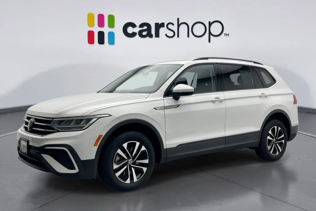 2022 Volkswagen Tiguan S photo 1