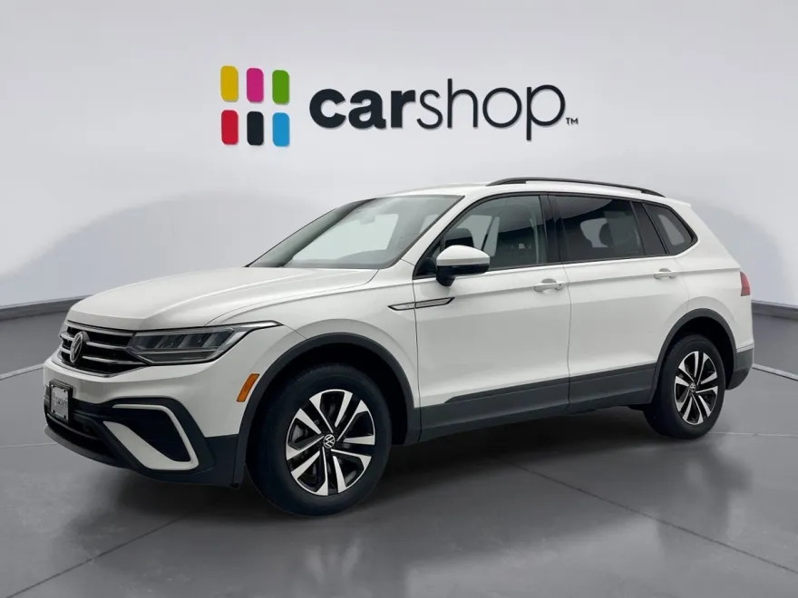 2022 Volkswagen Tiguan S photo 1