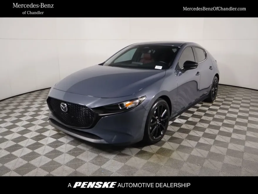 2025 Mazda Mazda3 2.5 s Carbon photo 1