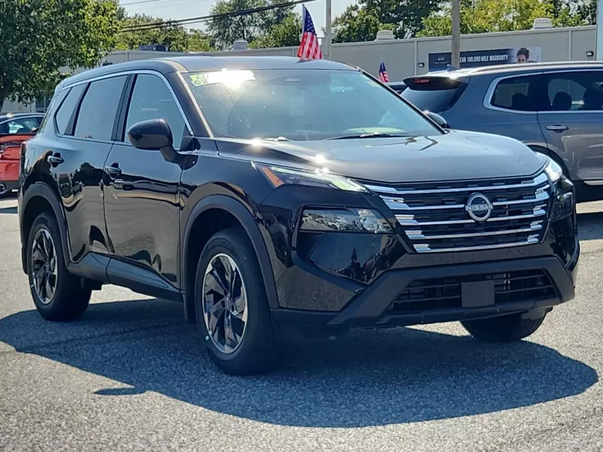 2026 Nissan Rogue SV photo 1
