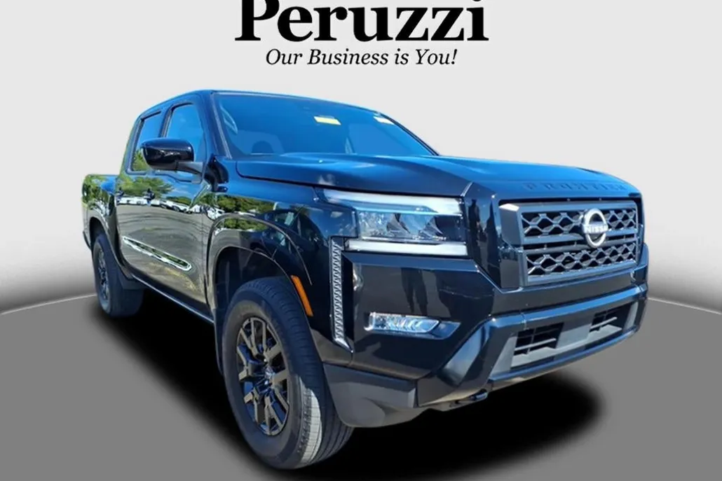 2023 Nissan Frontier SV photo 1