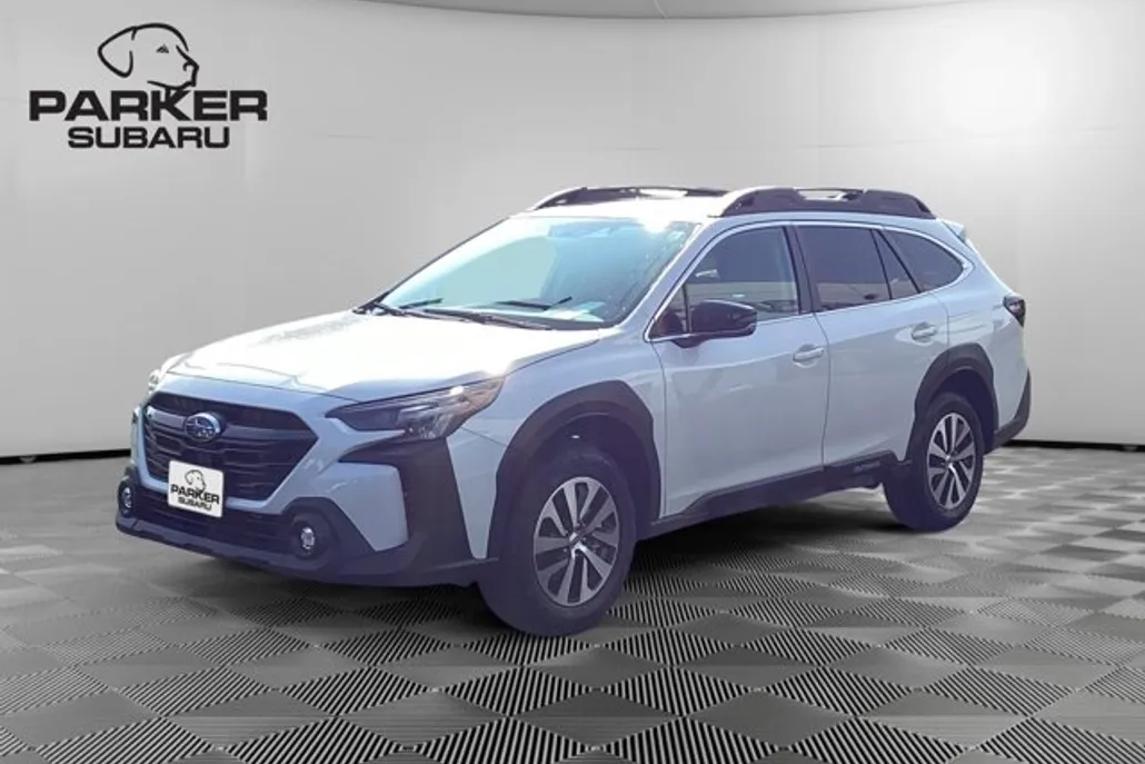 2025 Subaru Outback Premium photo 1