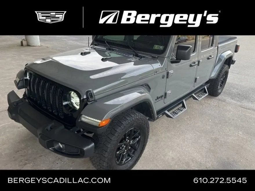 2022 Jeep Gladiator Altitude photo 1
