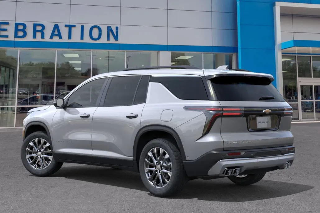 2026 Chevrolet Traverse photo 1