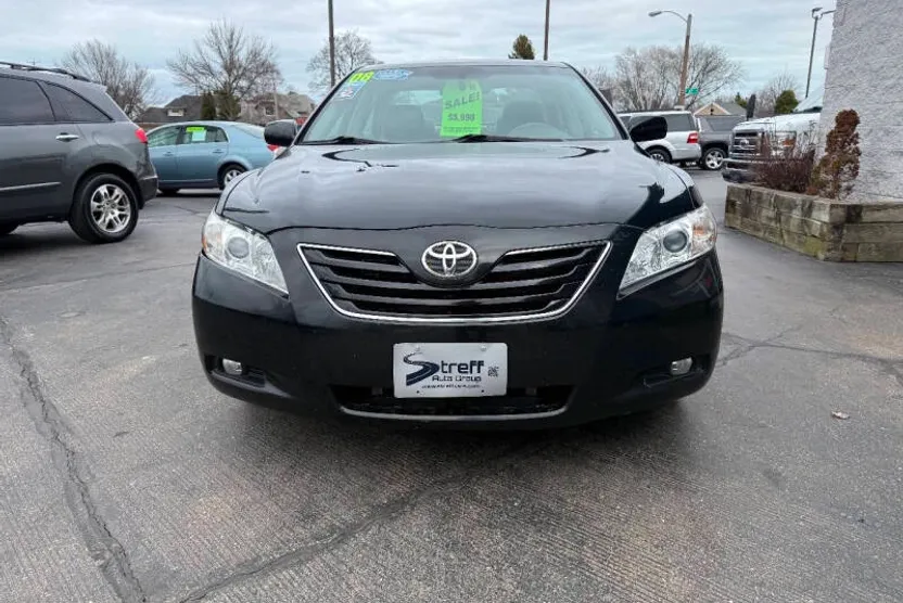 2008 Toyota Camry XLE photo 1