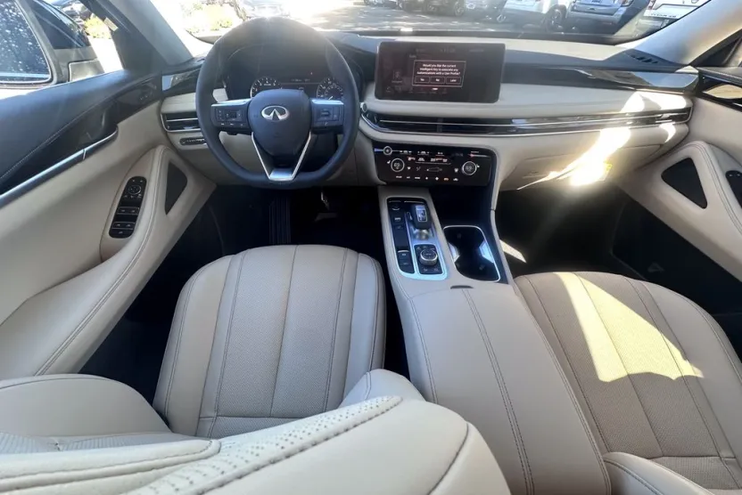2025 Infiniti QX60 Pure photo 1