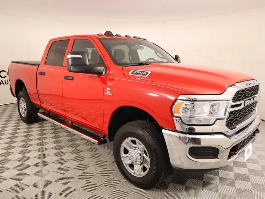 2024 Ram 2500 Tradesman photo 1