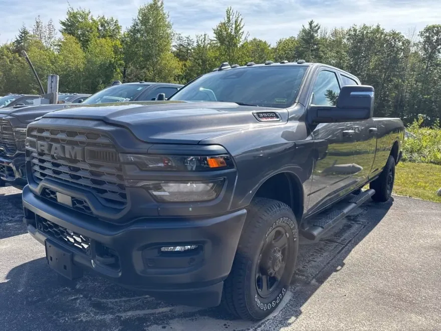 2025 Ram 3500 Tradesman photo 1