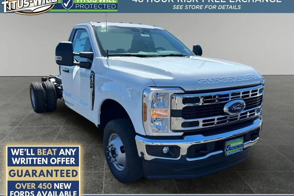 2025 Ford F-350 photo 1