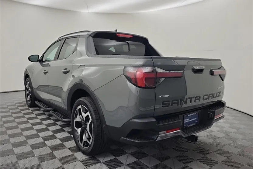 2022 Hyundai Santa Cruz Limited photo 1