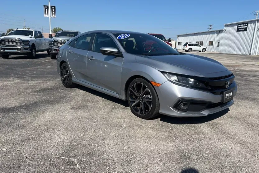 2020 Honda Civic Sport photo 1