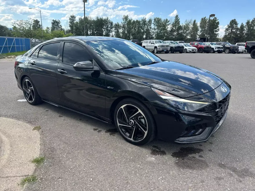 2023 Hyundai Elantra N Line photo 1
