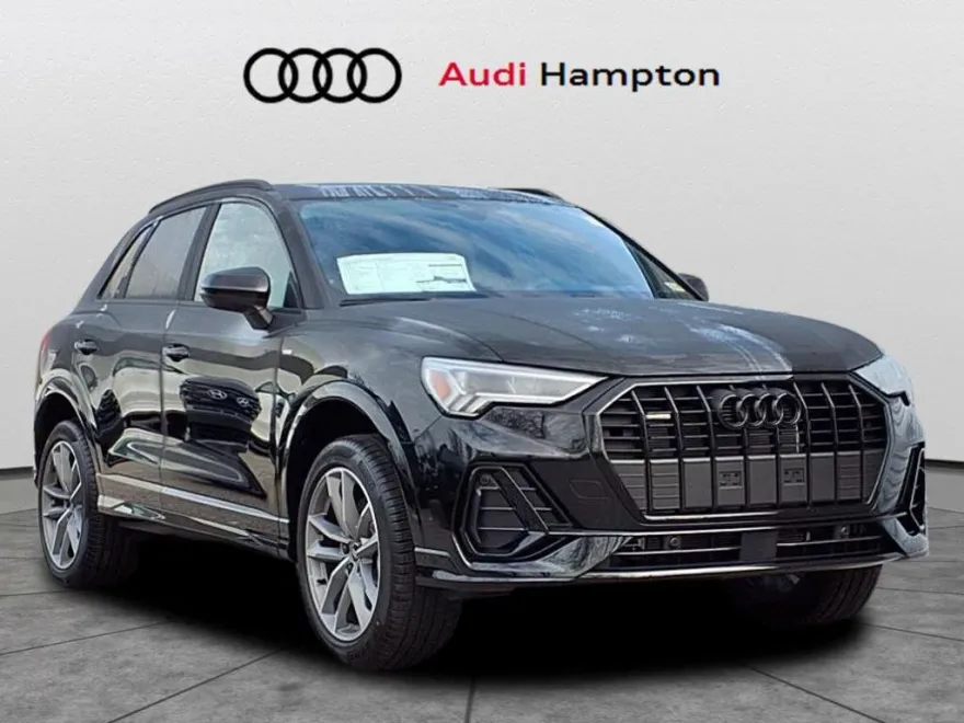 2025 Audi Q3 S line Premium photo 1