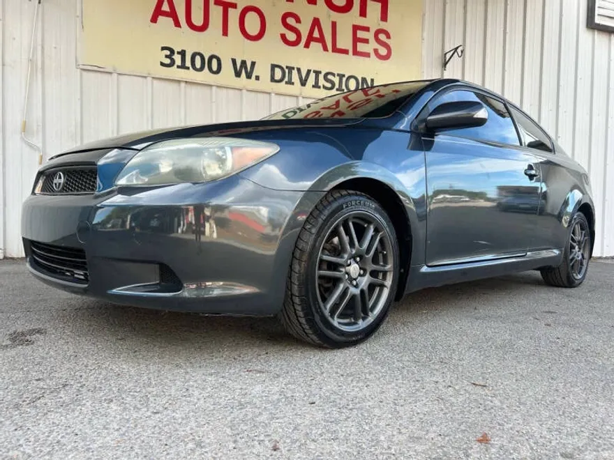 2005 Scion tC photo 1