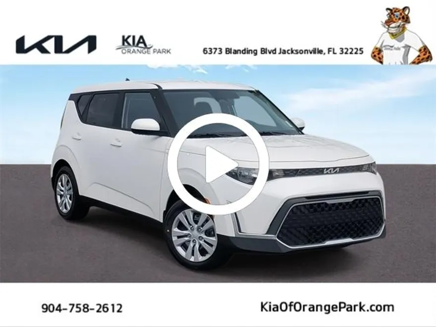 2025 Kia Soul LX photo 1