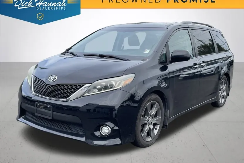 2016 Toyota Sienna L photo 1