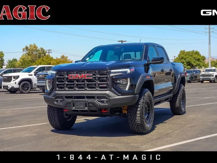 2024 Gmc Canyon AT4X photo 1