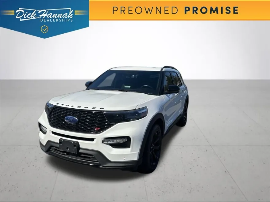 2023 Ford Explorer ST photo 1