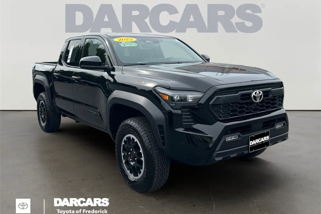 2025 Toyota Tacoma TRD Off-Road photo 1