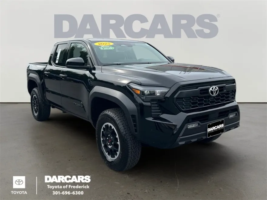 2025 Toyota Tacoma TRD Off-Road photo 1